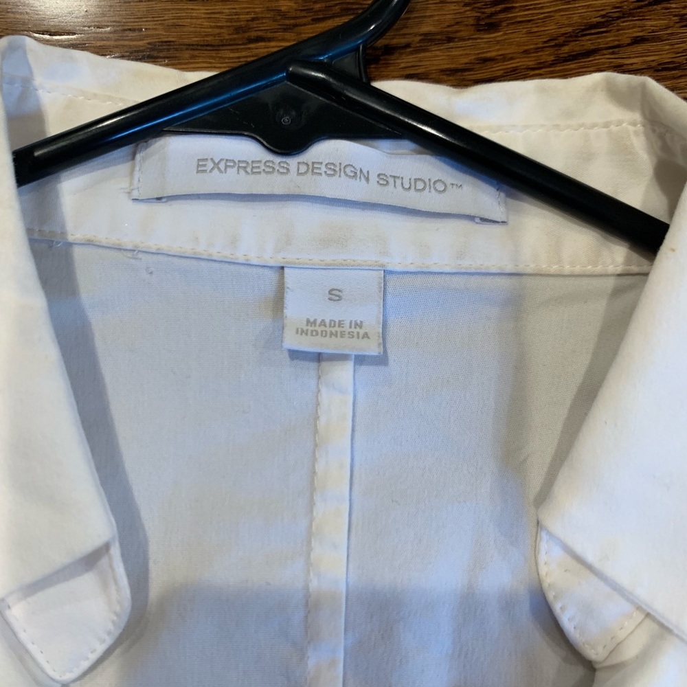 Express Design Studio white Sleeveless blouse smal